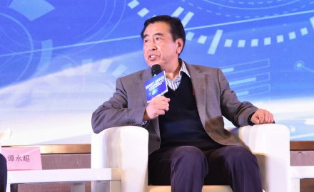 【媒體報(bào)道】袁仲雪：輪胎智能制造需走產(chǎn)業(yè)互聯(lián)網(wǎng)之路